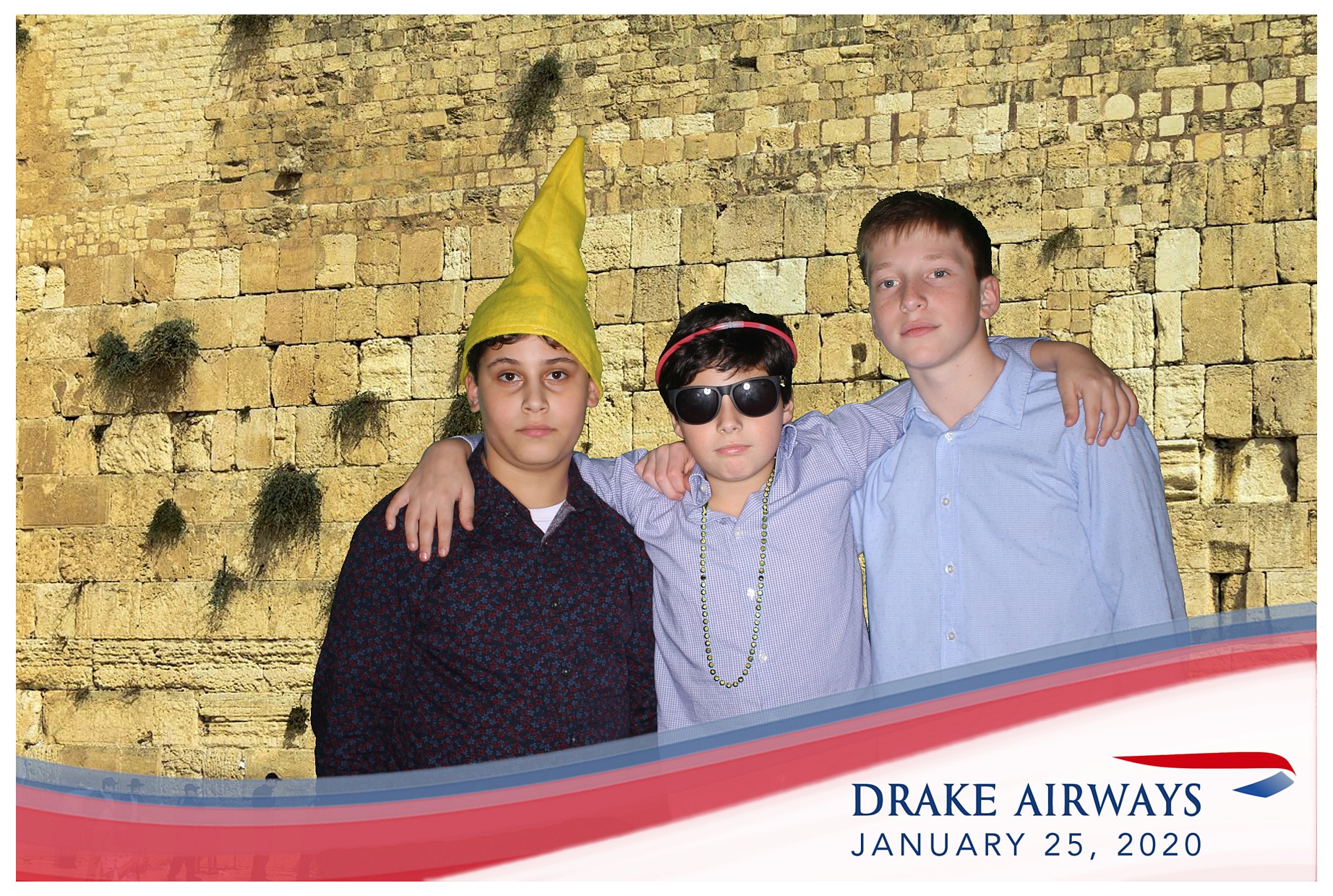 Drake Airways | View more photos from the event at gallery.photoboothcincy.com/u/PhotoBoothCincy/Drake-Airways